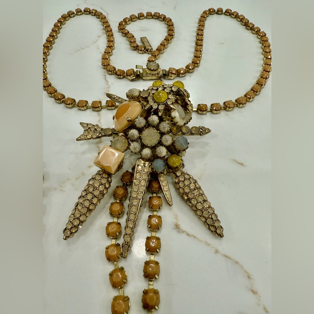 Vintage long gemstone necklace with gorgeous pendants